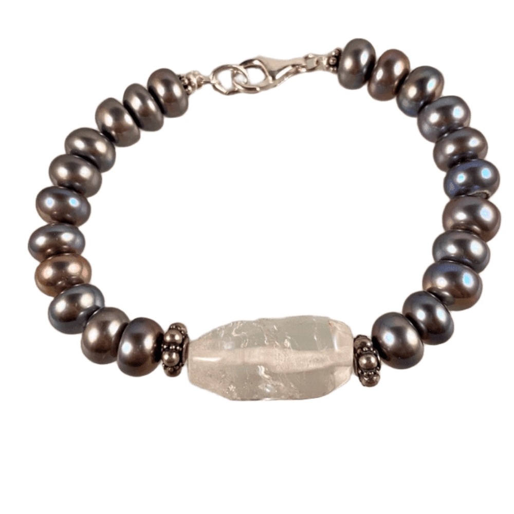 Grey Button Pearl Quartz Crystal Gemstone Bracelet